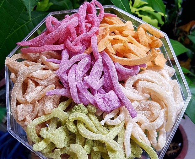 Các hương vị Mứt Dừa Xanh: Lá dứa, Cà phê, Khoai môn, Truyền thống